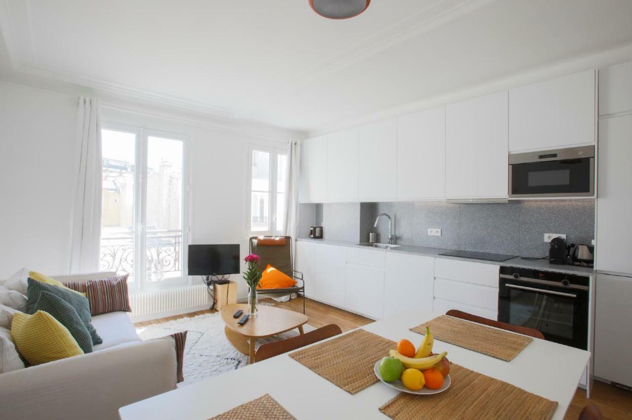 Joie Paris Tour Eiffel - Rue Cler Apartment Bagian luar foto