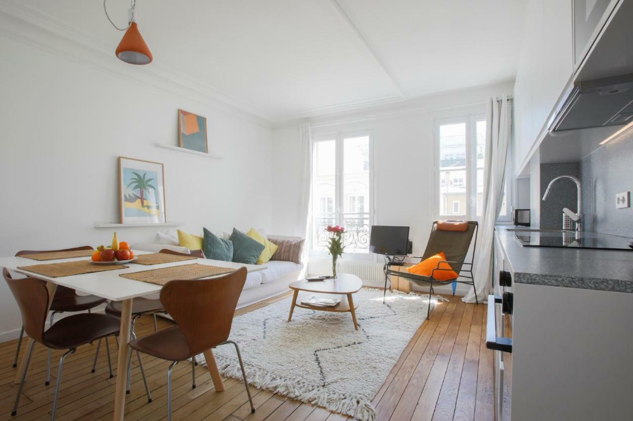 Joie Paris Tour Eiffel - Rue Cler Apartment Bagian luar foto